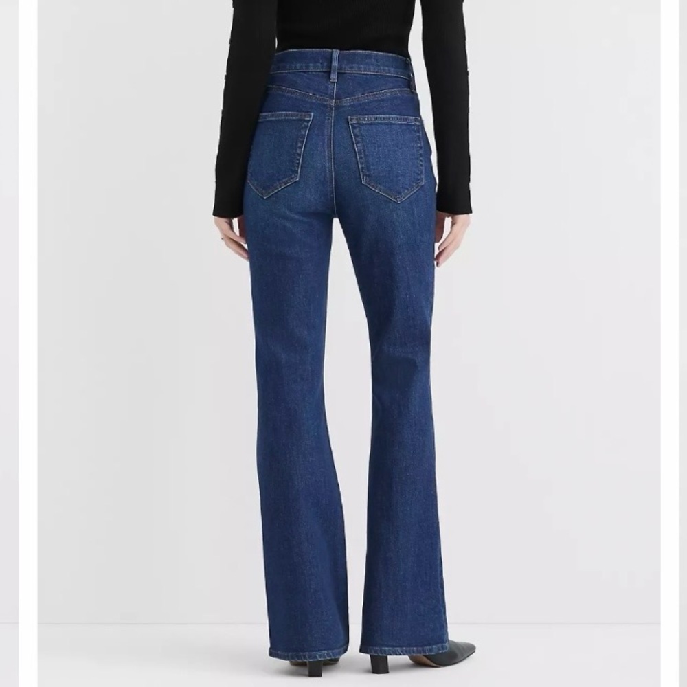 Loft Rivete Petite High Rise Slim Flare Jeans in Muse Wash Size 28P - Picture 3 of 4